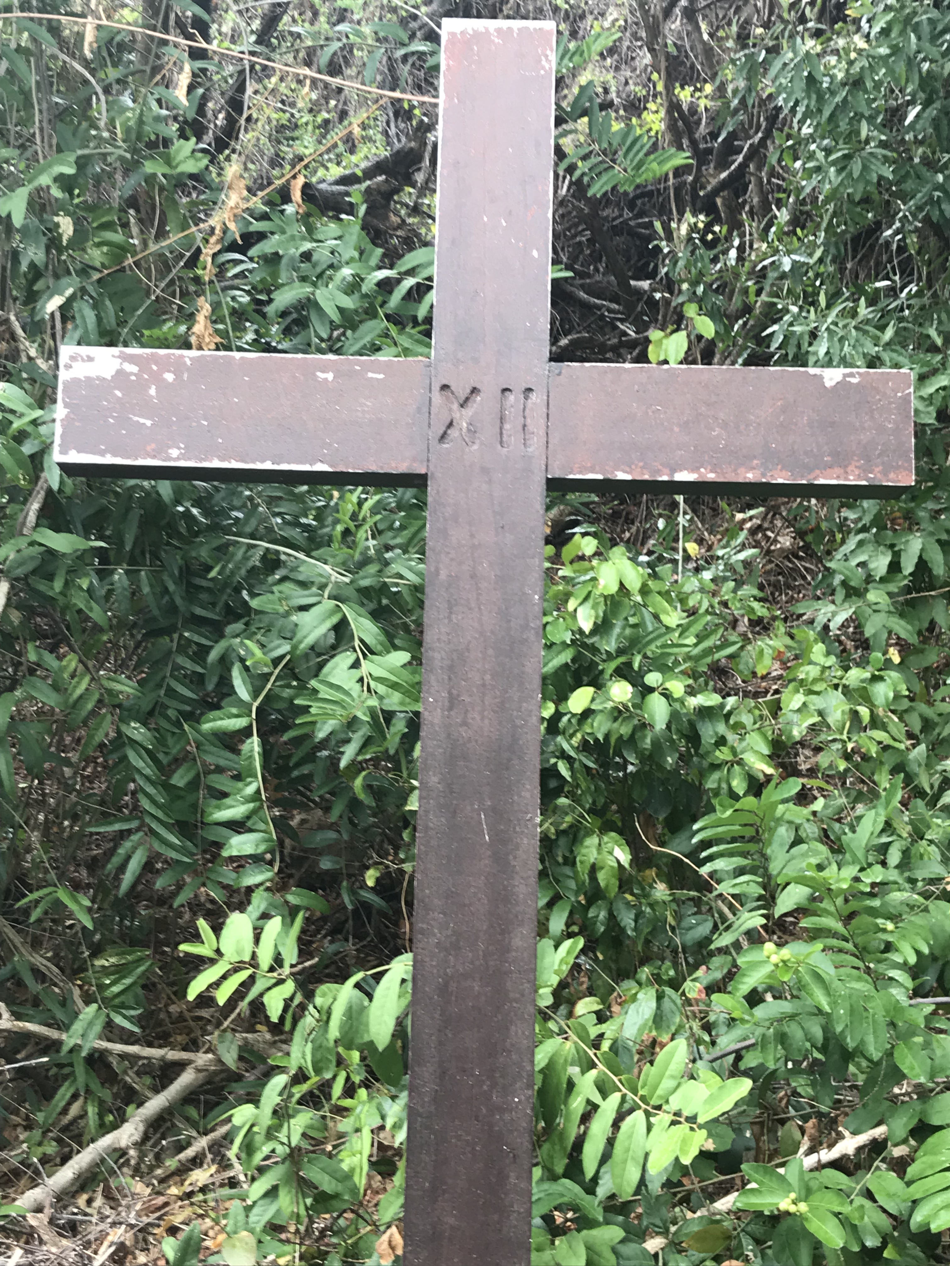 Une croix en bois